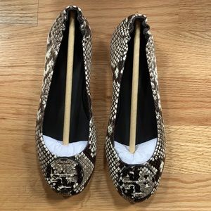 NWT Tory Burch Snake Ballet Flats